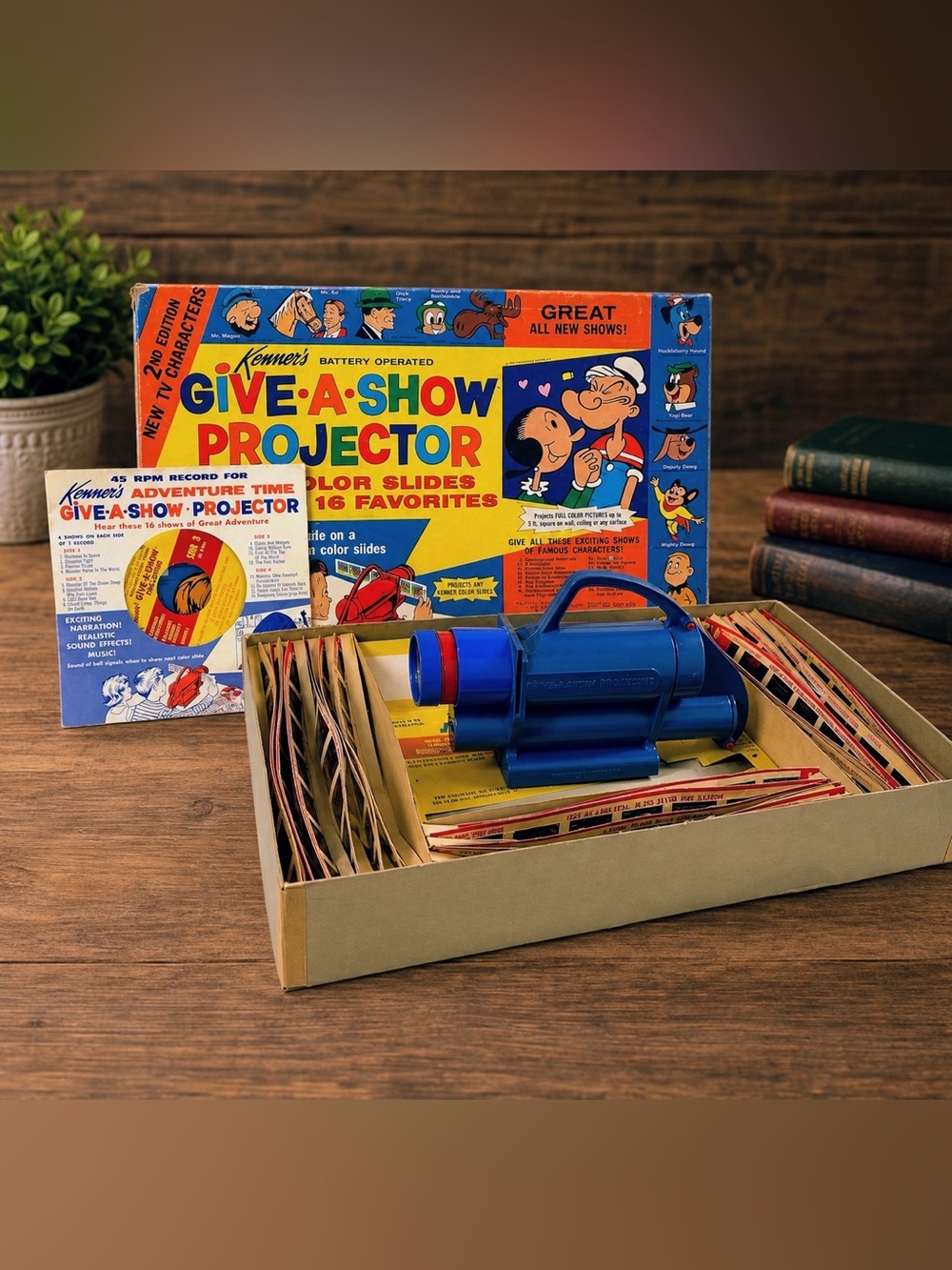 1962 Kenner Give-A-Show Projector No 503 Popeye Yogi Bear Boxed Set - Rare Coll.